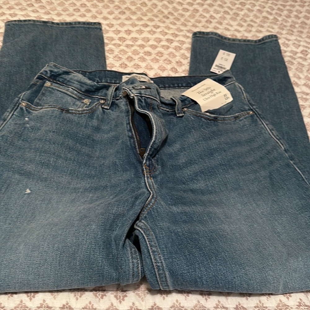 Abercrombie the 90’s straight ultra high rise nwt